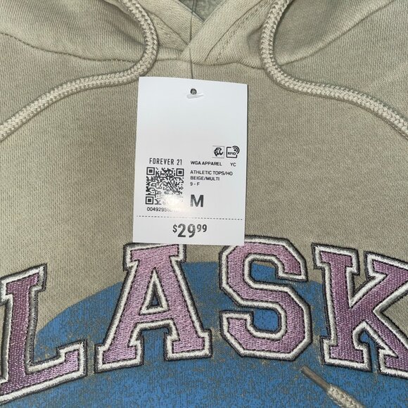 Forever 21 Alaska Graphic Hoodie Women’s Size S Beige Wolf Print Pullover - Picture 3 of 9